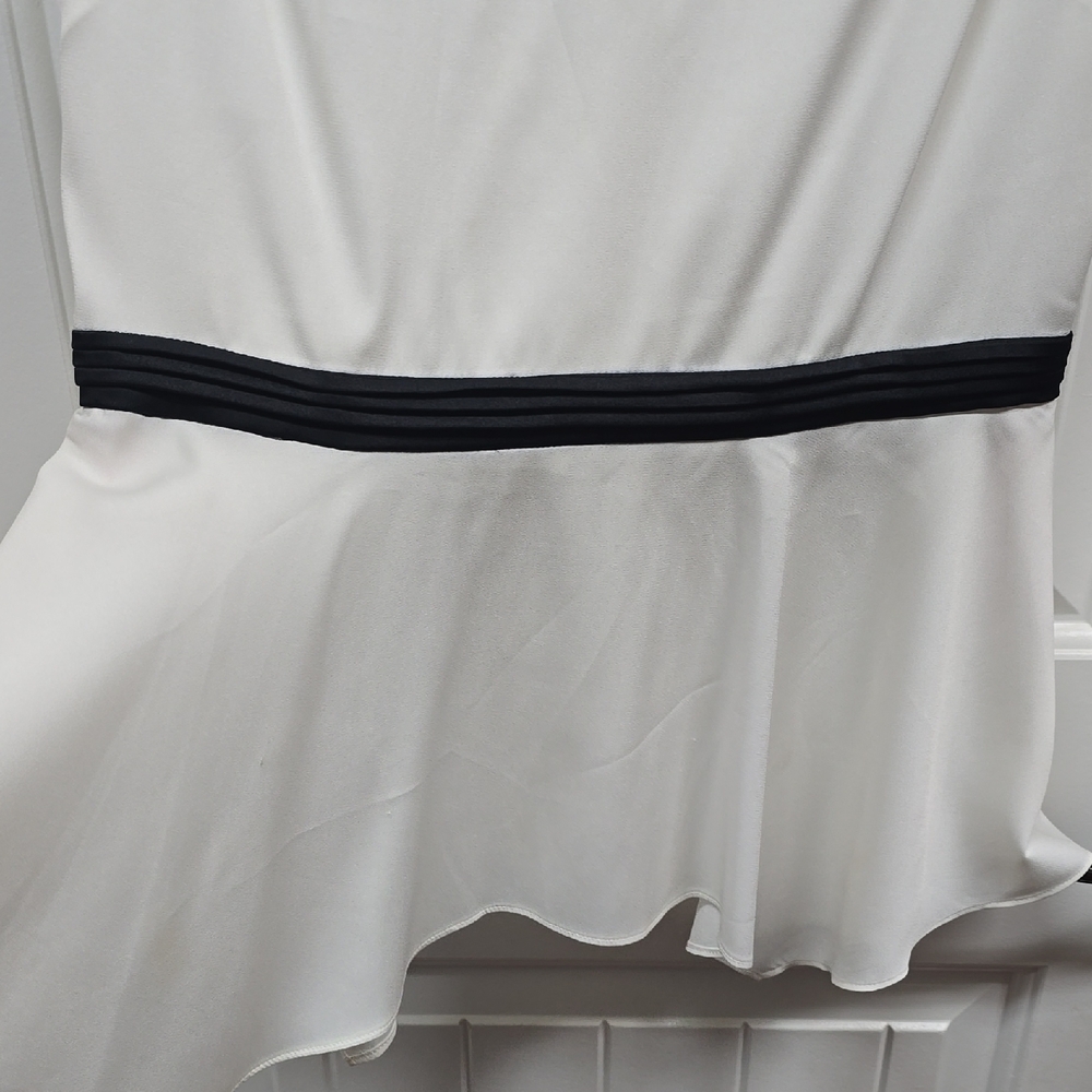 Catherine Malandrino Medium Black and White Sleeveless Blouse - Picture 5 of 9
